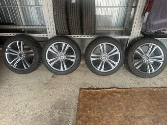 zimna sada VW Arteon SEBRING 5x112 r18 pneu 245/45 R18
