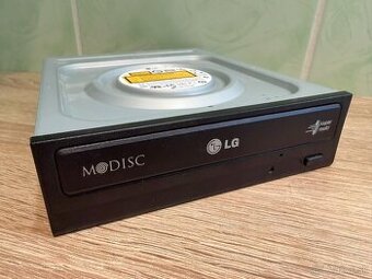 DVD-RW LG GH24NS90, SATA