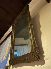 starožitné zrkadlo