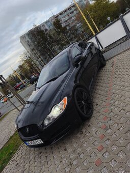 Jaguar XF premium luxury