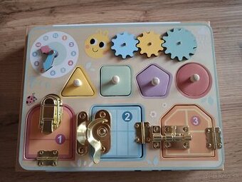 Activity board Pastel - Tooky toy