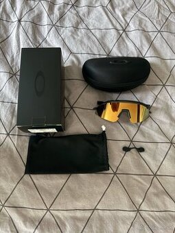 Oakley Hydra, zlaté, nikdy nenosené