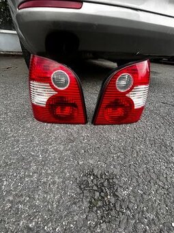 Predám svetla z Volkswagen polo 2003