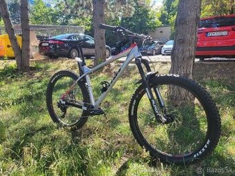 Vitus Sentier 27 VR Custom, 140mm Auron, XT, teleskopka
