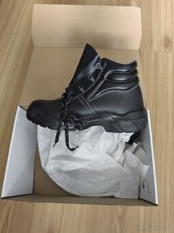 ARAUKAN 940 6060 S3 SRC členková obuv bezpečnostná