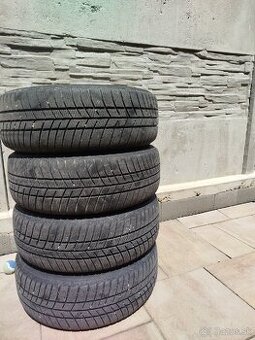 Predám zimné gumy 205/60 R16