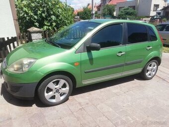 Ford Fiesta 1,25 benzín