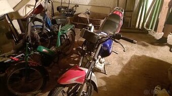 3x pojazdné motorky