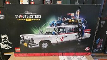 LEGO Icons 10274 Krotitelia duchov ECTO-1