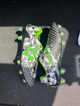 Kopačky Warrior Skeamer Microfibre FG.