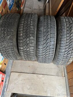 Predam pneumatiky s dyskami vyvazene na mercedes V220