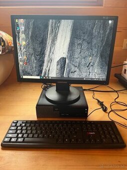 Počítač Dell zostava PC monitor