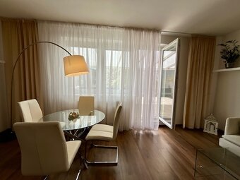 3.izb.byt 112 m2, s terasou o veľkosti 50m2 a garážou