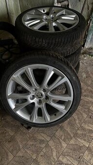 Elektróny Škoda + zimné gumy