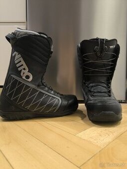 Snowboardové topánky pánske Nitro, veľ. 45 1/3
