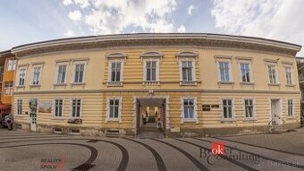 Exkluzívna ponuka rodinného domu s polyfunkciou v centre mes