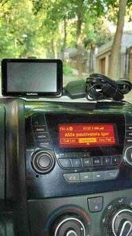 Garmin nuvi 2465LM