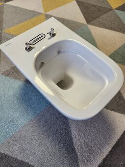 Predám závesné WC Rimfree s hlbokým splachovaním