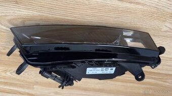 Ľavé predné hmlové svetlo ŠKODA OCTAVIA III 5E0 941 699 F