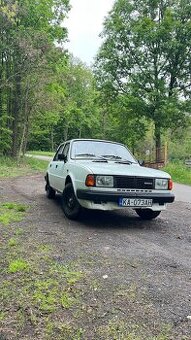 Škoda 120L
