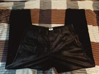Menčestrové nohavice Regular Fit