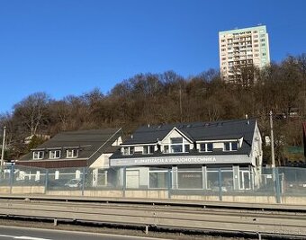 Polyfunkčná budova s výhodnou polohou - len 1 km od centra