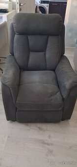 Polohovacie kreslo