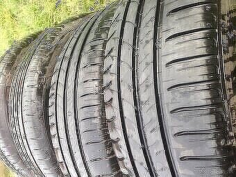 ako nove dobrom stave 205/60r16 7-8mm - 1