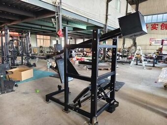 PENDULUM SQUAT MACHINE NOVÝ