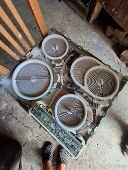 Elektronická varná doska elektrolux