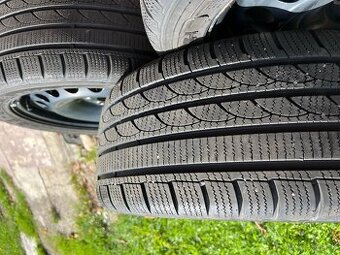 Plechové disky,5x112 R17 VW pneu 235/45R17