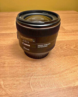 Canon EF 35mm f/2 IS USM