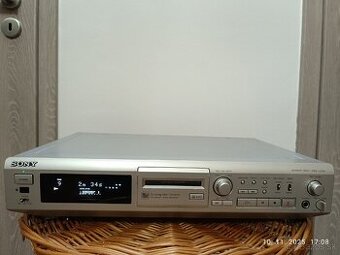 SONY MDS-JE500...JAPAN 1996-97
