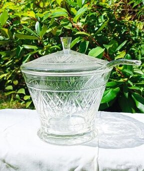 Kryštáľová misa na punč so sklenenou naberačkou