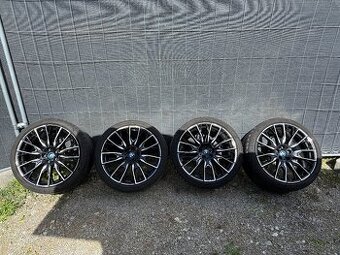 Letná sada BMW 5x112 255/35 R20 + 285/30 R20