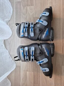 Lyžiarky Alpina veľkosť 24
