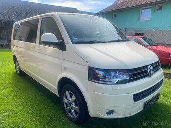 Volkswagen Caravelle T5 2.0TDI 103kw DSG Bi-Xenon 8-miestna