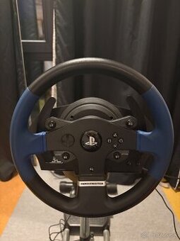 thrustmaster T150 + Wheelstand Pro