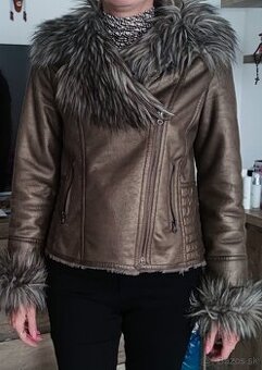 Predám dámsky kožuštek