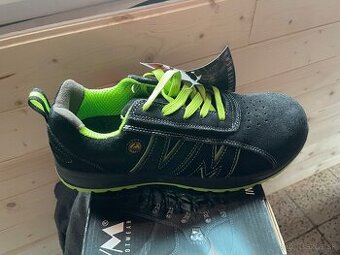 Pracovná obuv 44,45