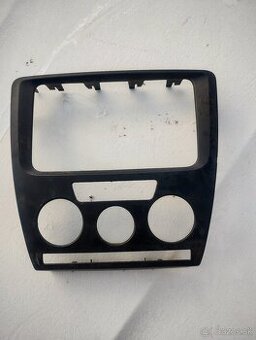 Rámik na rádio škoda Octavia 2
