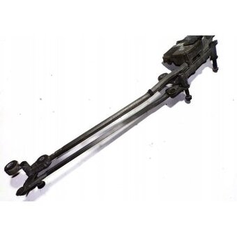 Mechanizmus stieracov AUDI Q7  4L motorček