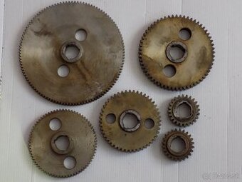 SADA OZUBENYCH KOLIES SV18