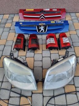 Peugeot Partner zadné svetlá