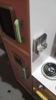 Kuchynka Lidl knej darujem aj riady do nej,hracky plysove