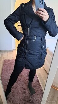 Damska cierna jarná bunda