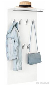 Vešiaky na oblečenie biely so štipcami