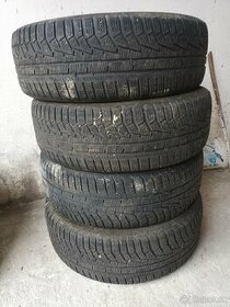Predám 4 kusy zimné pneumatiky 225/65/R17