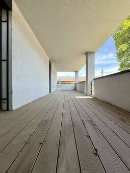 Prenájom kancelárskych/obchodných priestorov v novostavbe Th