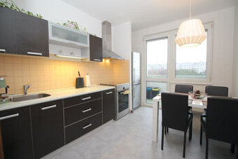 4-izb.kompletne zariad.byt pri Draždiaku Šášovská ul. 87 m2,